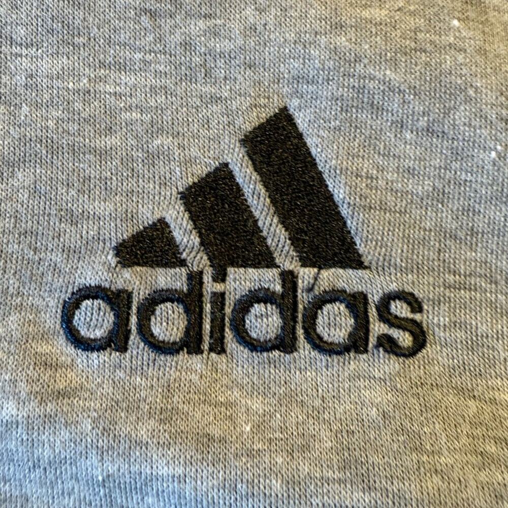 Adidas Gray 3 Stripe Men’s XL Lightweight Jacket with Black Accents - Picture 6 of 8